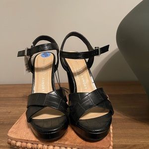 Chinese Laundry heels